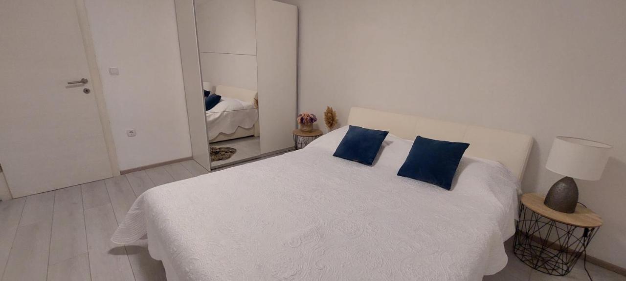 Apartmani Nikola Trogir Szoba fotó